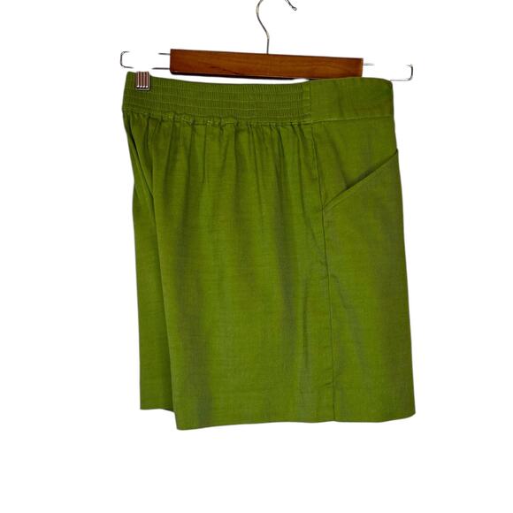CAbi High Rise Traipse Short Linen Blend Style 6398 in Avocado Green Women Sz. 6 - Picture 7 of 12